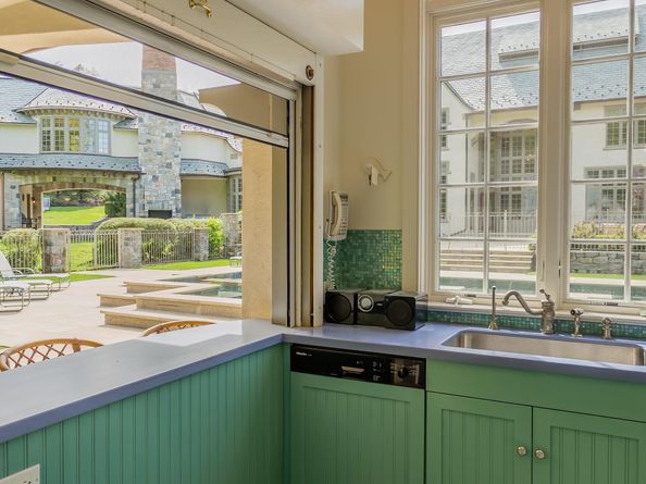 24 Penwood Road, Bedford Corners NY 10549