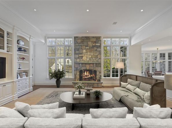 24 Penwood Road, Bedford Corners NY 10549