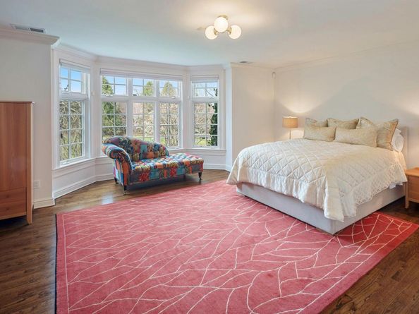 24 Penwood Road, Bedford Corners NY 10549