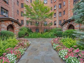 45 Pondfield Road W 4C, Bronxville NY 10708