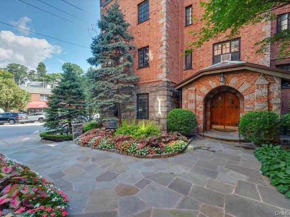 45 Pondfield Road W 4C, Bronxville NY 10708