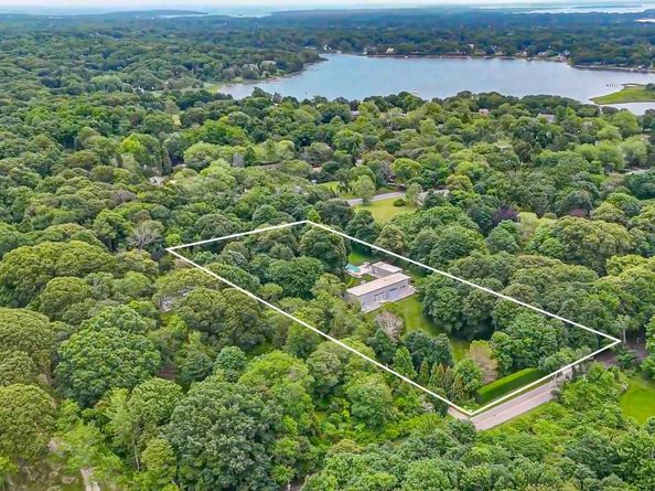 24 Rocky Point, Shelter Island NY 11964