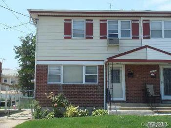 144-32 Weller Lane