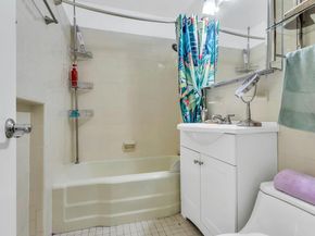 6636 Yellowstone Boulevard 6E, Forest Hills NY 11375