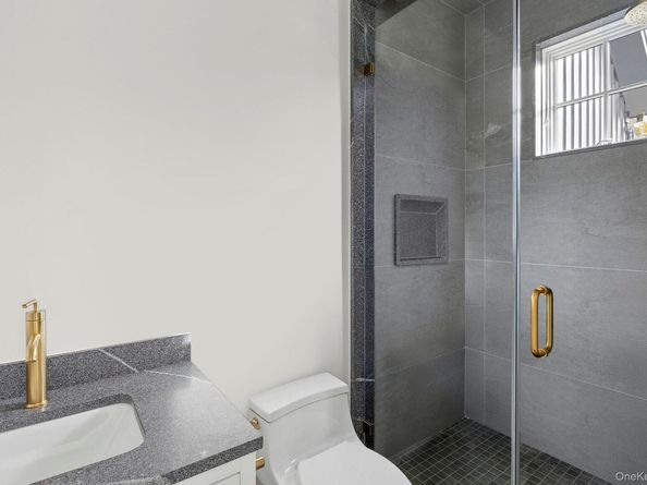 25 Liberty Street, Westhampton Beach NY 11978