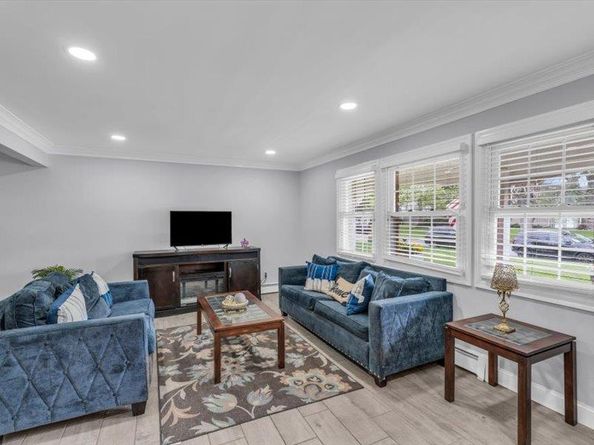 38 Nadine Lane, Port Jefferson Station NY 11776