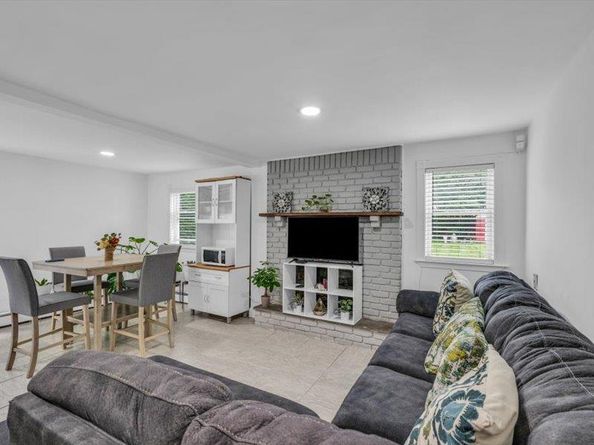 38 Nadine Lane, Port Jefferson Station NY 11776