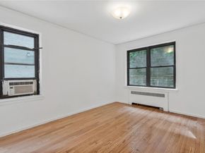 251 Seaman 1C, New York (Manhattan) NY 10034