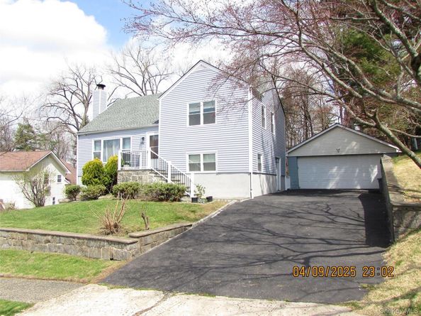 156 Candlewood Drive, Yonkers NY 10710
