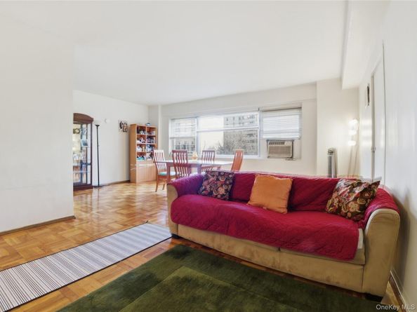 4 Fordham Hill Oval 8G, Bronx NY 10468