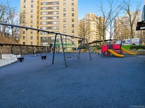 4 Fordham Hill Oval 8G, Bronx NY 10468