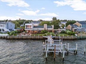 45 Shore Drive S, Copiague NY 11726