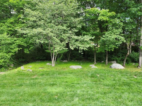 108 Village Road B, Jefferson Valley NY 10598