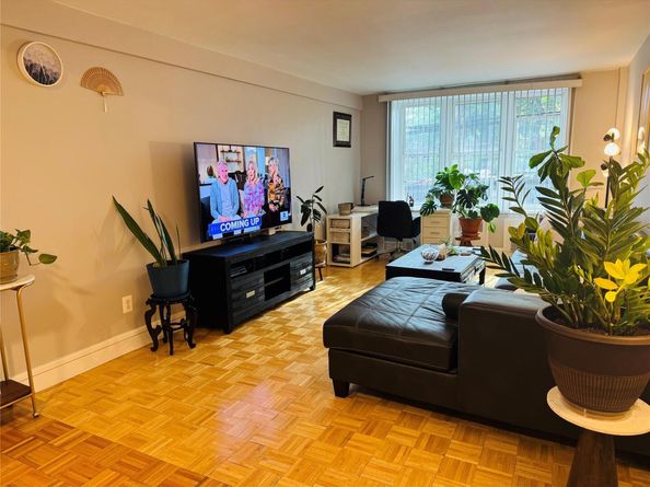 6515 Alderton Street 2A, Rego Park NY 11374