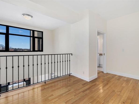 3536 Cambridge Avenue 7E, Bronx NY 10463