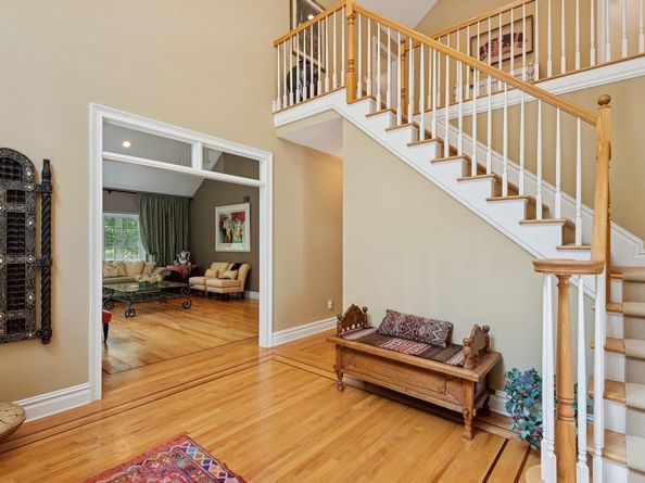 7 Highwood Road, Setauket NY 11733