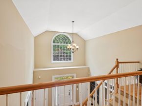 7 Highwood Road, Setauket NY 11733