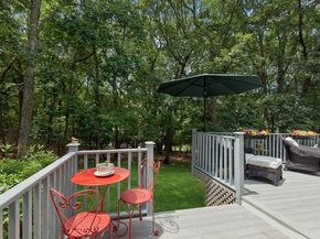 7 Highwood Road, Setauket NY 11733
