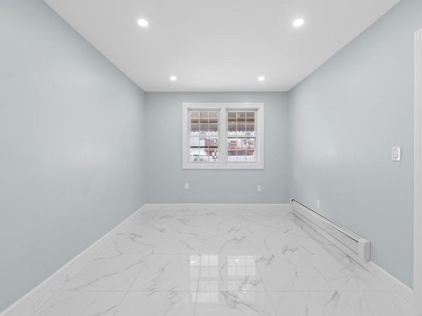 2819 Schurz Avenue, Bronx NY 10465