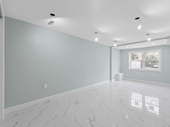 2819 Schurz Avenue, Bronx NY 10465