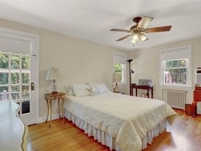 8 Plymouth Road, Great Neck NY 11023