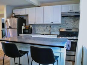 8 Diana Road, Rocky Point NY 11778