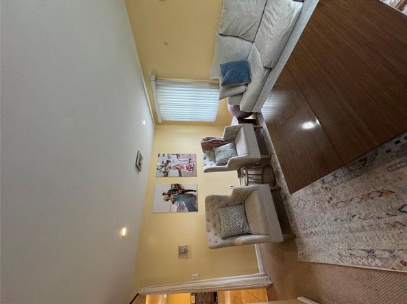 14 Edwards Place, Valley Stream NY 11580
