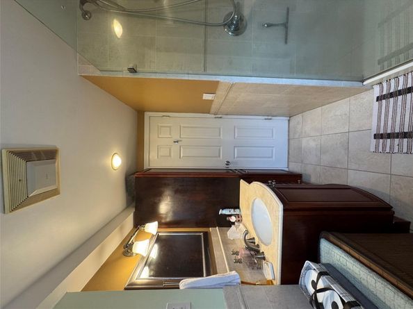 14 Edwards Place, Valley Stream NY 11580