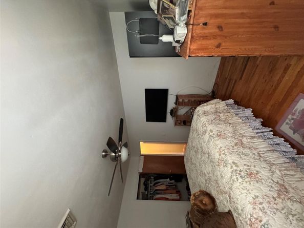 14 Edwards Place, Valley Stream NY 11580