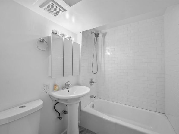 1440 Boston Post 8K, Larchmont NY 10543