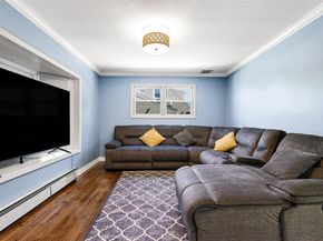 3 Grant Avenue, Albertson NY 11507