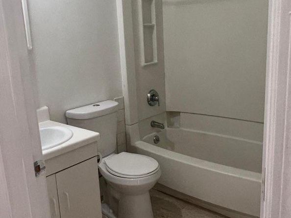 596 Beech ter. Beech Terrace, Bronx NY 10454