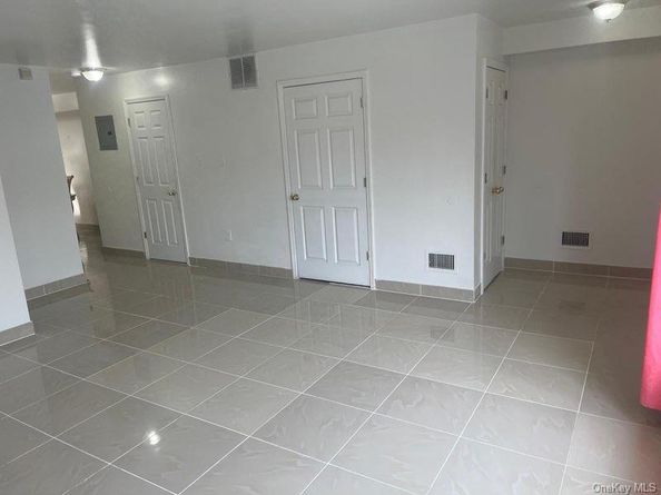 596 Beech ter. Beech Terrace, Bronx NY 10454