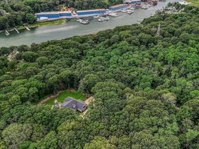 3293 Grand Avenue, Mattituck NY 11952