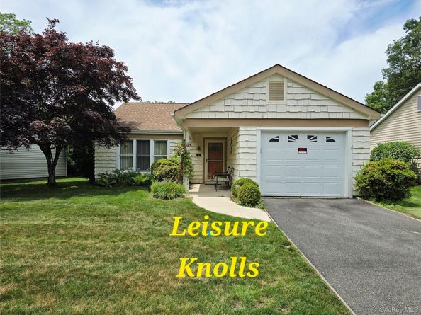 201 Kingston Drive, Ridge NY 11961