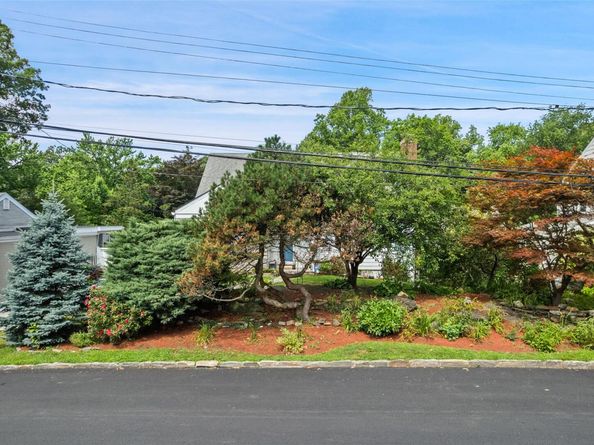 69 Ardell Road, Bronxville NY 10708
