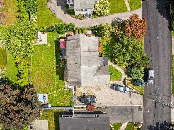 69 Ardell Road, Bronxville NY 10708