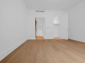 2218 Jackson Avenue 304, Long Island City NY 11101