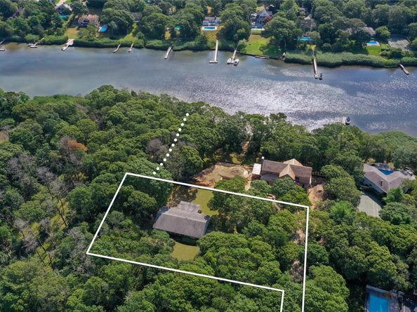 77 Montauk Highway, Westhampton NY 11977