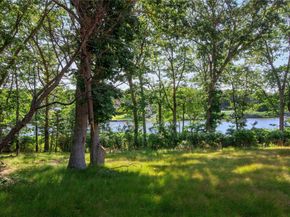 77 Montauk Highway, Westhampton NY 11977