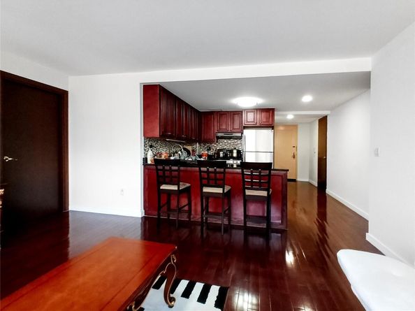 133-38 Sanford Avenue 6A, Flushing NY 11355