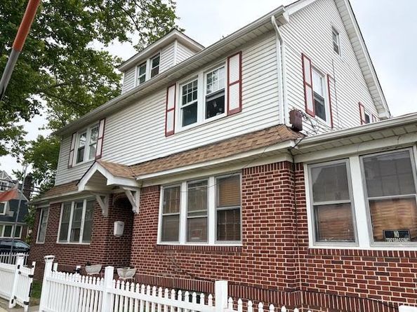 200-02 104 Avenue, Saint Albans NY 11412