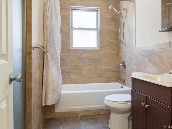 989 Sacket Avenue, Bronx NY 10462