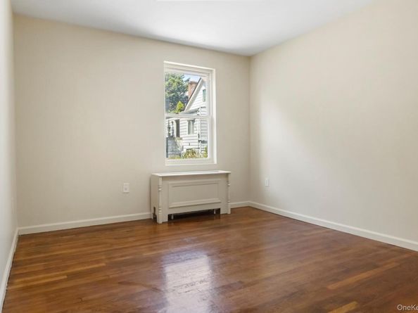 989 Sacket Avenue, Bronx NY 10462