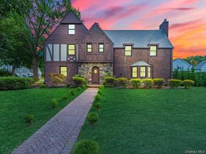 236 Stewart Avenue, Garden City NY 11530