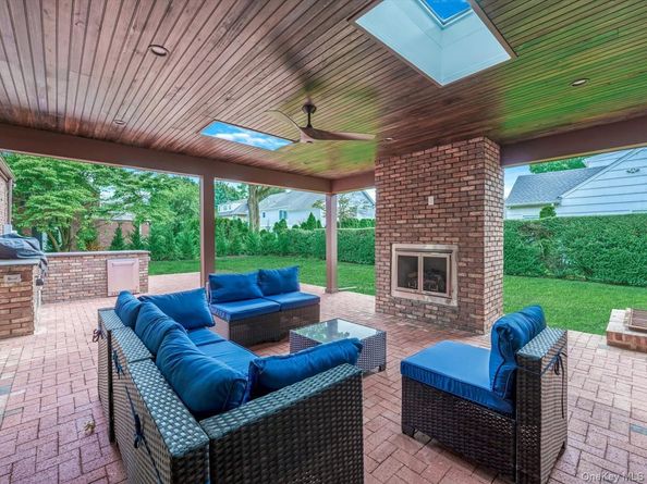 236 Stewart Avenue, Garden City NY 11530