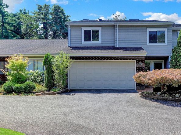 52 Boathouse Lane, Bay Shore NY 11706
