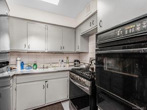 3863 Laconia Avenue, Bronx NY 10469