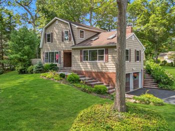 10 Woodfield Avenue