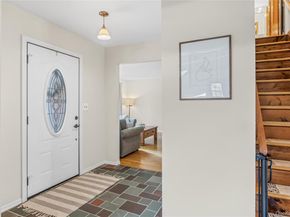 10 Woodfield Avenue, Northport NY 11768
